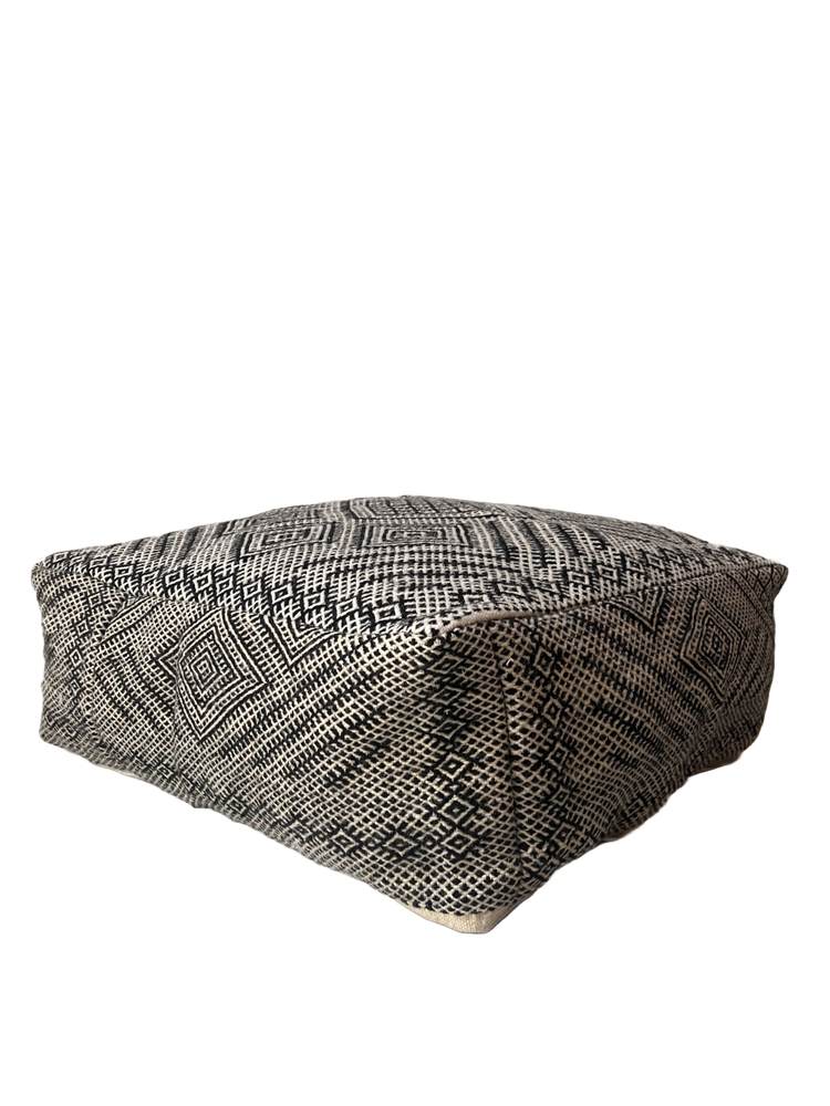 Ouaouzguiti Association's Zanafi Pouf - Salam Hello