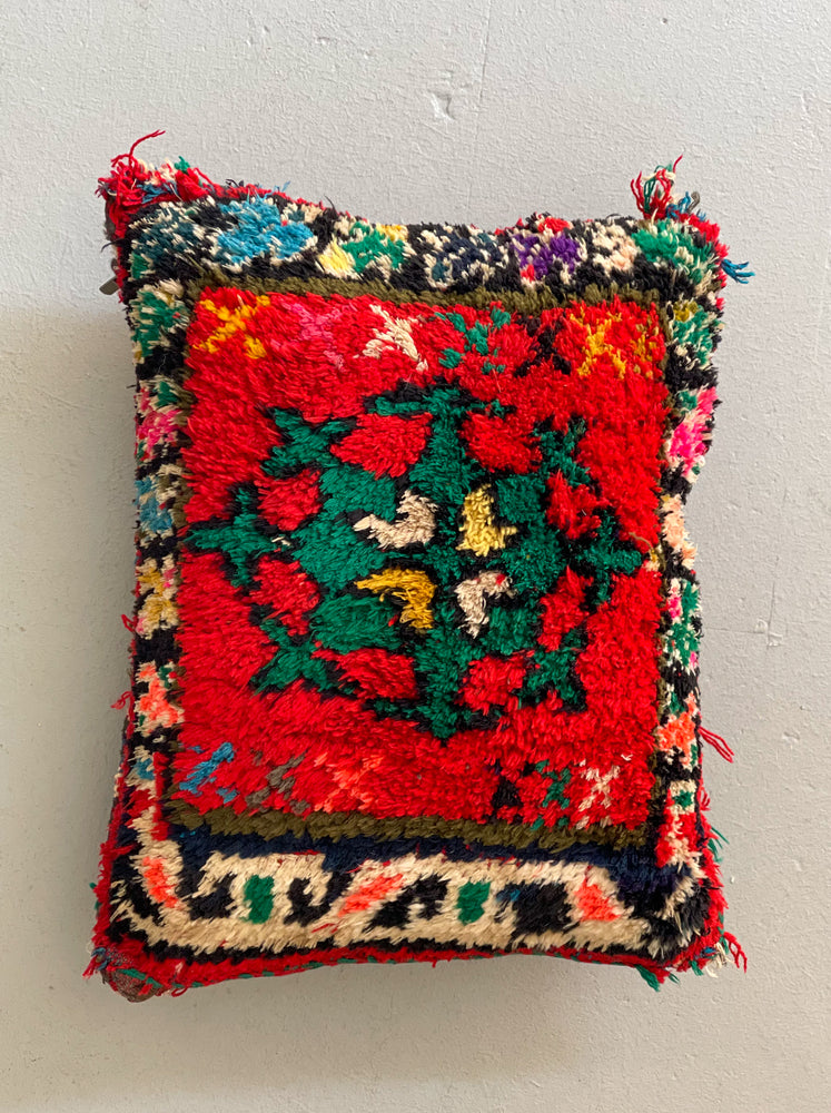 Kalaat M'Gouna's Vibrant Vintage Pillow - Salam Hello