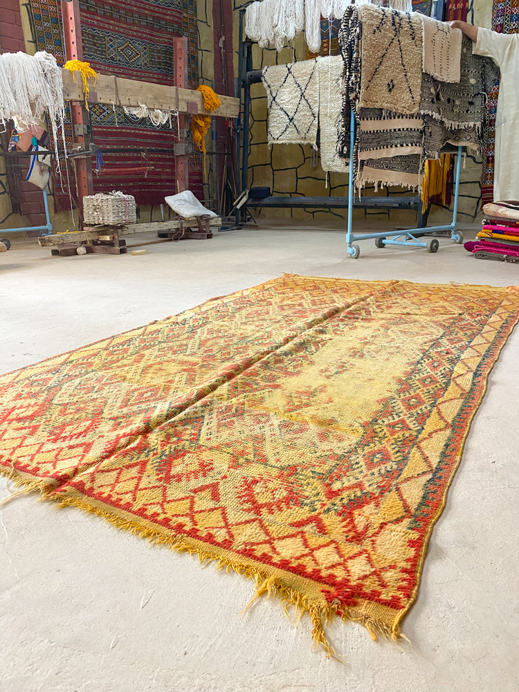 Khadija's Century Old Rug - Salam Hello